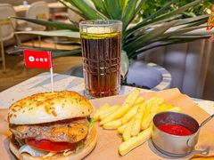 -必胜客(WOW中心城店)