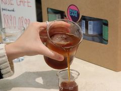 月兔-玫瑰咖啡(中山六路店)