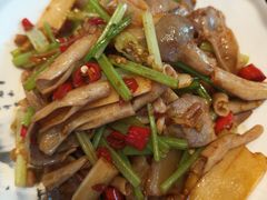 -陈厨老味·老派郴州菜(宜章店)