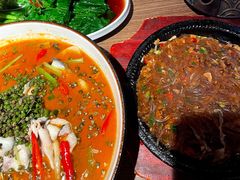 -龙少爷碳火干锅(环球中心店)