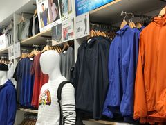 -优衣库(青岛伟东乐客城店)