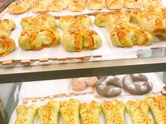 -奈雪的茶(市百一店)