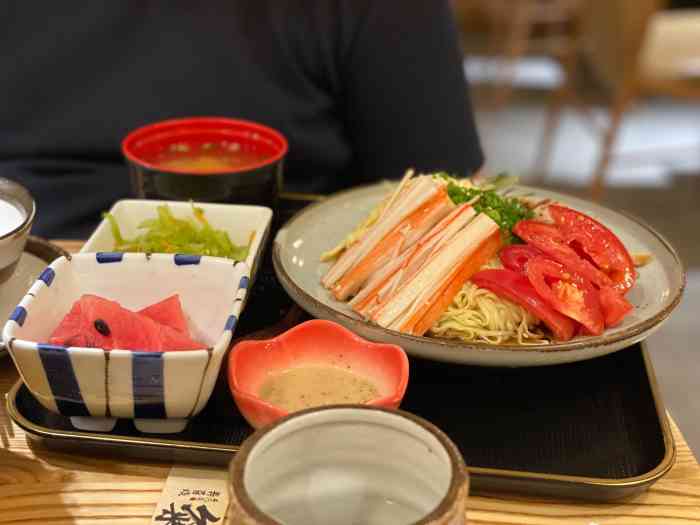 久米·寿喜烧专门店(中江店)-"联联上购买的套餐驱车前往,停车10块钱.