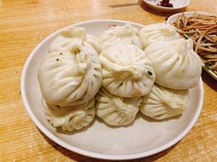 荠菜鲜肉包-津门张记包子铺(华昌道店)