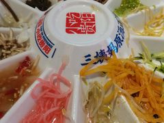 -怪噜范·老贵阳街头名小吃(鸿通城店)