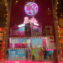 -Hamleys哈姆雷斯(东方福来德店)