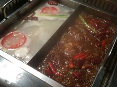 -老牌坊云南鱼豆花火锅(嵩山店)