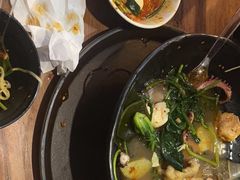 -万记麻辣烫国展总店