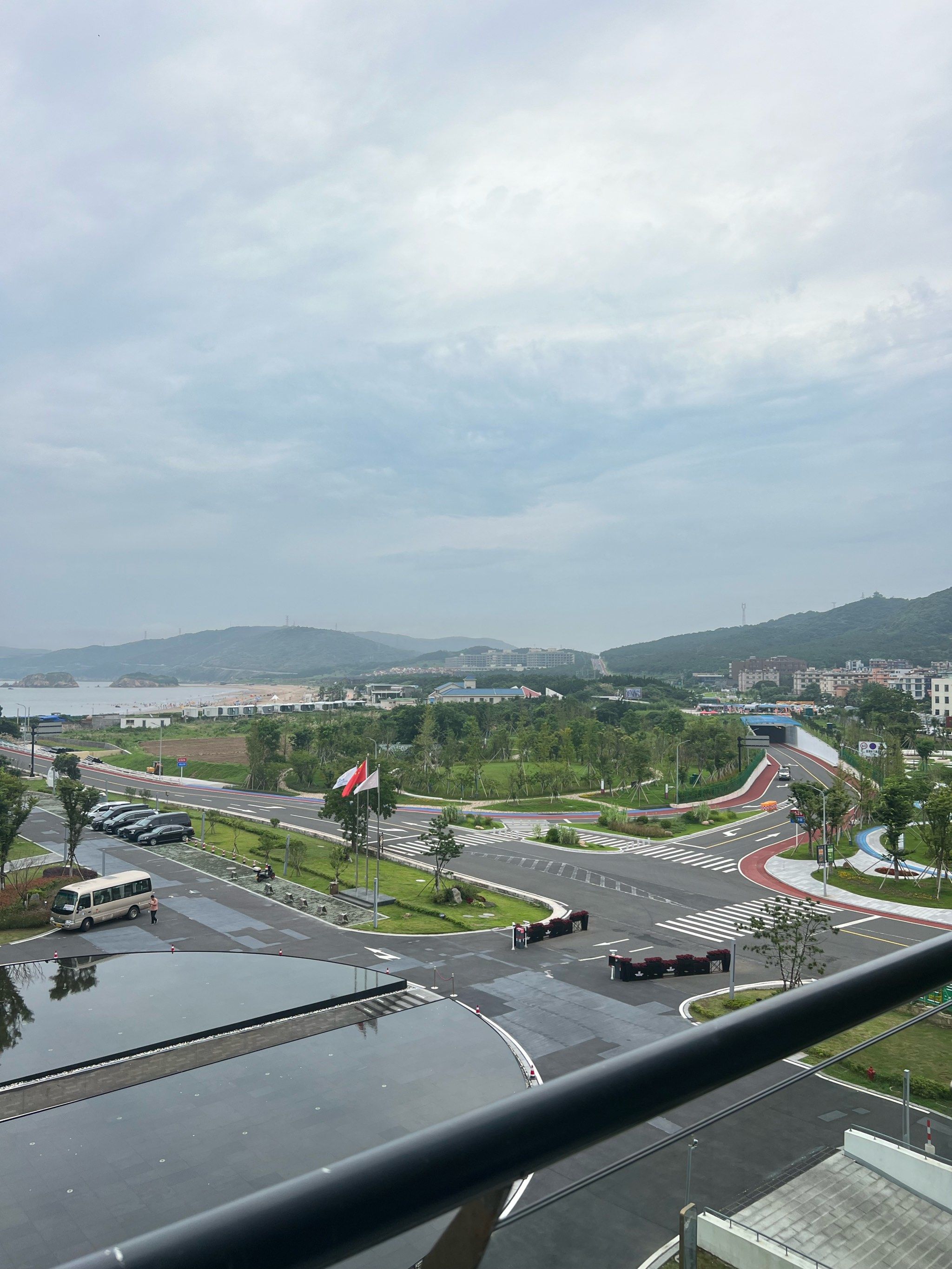 第一次来嵊泗岛旅游,入住开元大酒店,对面就是基湖海滩