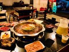 -邓莽子老火锅(中兴路总店)