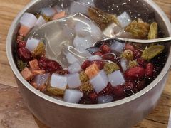 -成都你六姐·牛肉冒菜(信泰中心商场店)