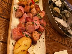 -斯普汇生蚝牛排馆(中骏世界城店)