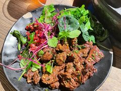 炭烤牛肉-毛辣果·酸