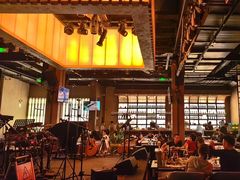 -洛缦音乐餐厅(工业展览馆万象城店)