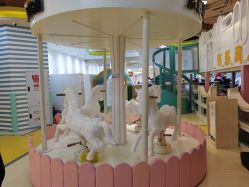 -多多淘儿童体验中心(重庆来福士店)