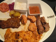 -Efes Turkish & Mediterranean Cuisine 艾菲斯餐厅(陆家嘴店)