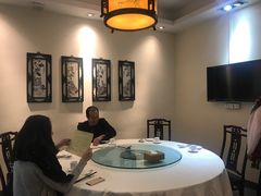 包厢-壹零贰小馆(桂城石啃店)