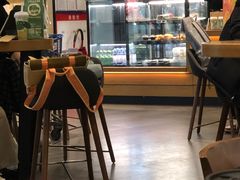 -星巴克臻选(华堂·新辰汇店)