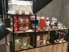 零售区-星巴克臻选(湖滨道店)