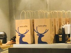 -瑞幸咖啡(新世界中心店)