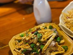 竹笋腊肉-苗湘食府(十年店)