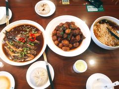 -鸿运酒楼