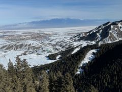-丝绸之路山地度假区滑雪场