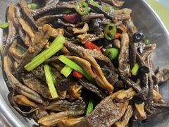 -艳阳天·非遗楚菜(武汉客厅店)