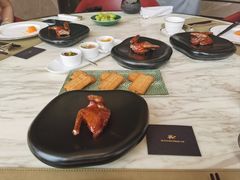 脆皮妙龄鸽-新荣记(新源南路店)