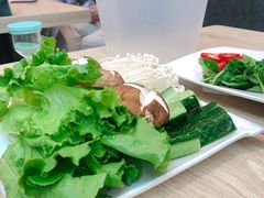 -小鳌陪你小排档·四季小龙虾·田鸡·宵夜(中央第五街店)