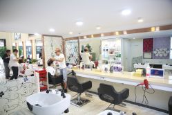 店内环境-SOLO Hair Salon