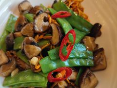 -马克西姆俄罗斯餐厅(通亚街店)