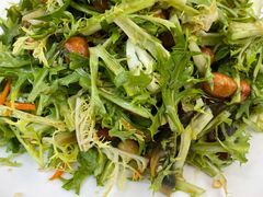 苦苣皮蛋花生米-锅贴王海鲜小馆