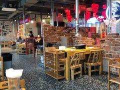 大堂-么肆烤肉·中式自助·烤肉大排档(街道口季佳PAI店)