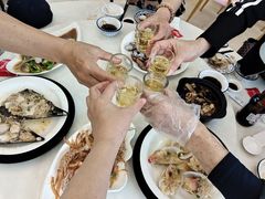 -覃记海鲜美食餐厅