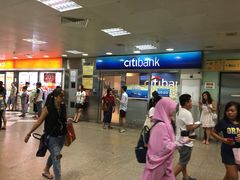 武吉士地铁站-C&nbsp;口上去-亚坤(白沙浮广场店)