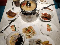 -领鲜活海鲜榴莲自助火锅(东门店)