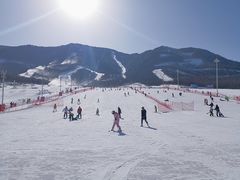 -鳌山滑雪度假区