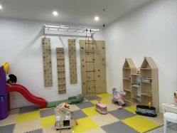 -熊小米专业儿童游泳馆