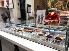 面包甜点陈列柜-GODIVA(宁波来福士店)