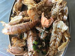 -红月湾海鲜饭店•沙滩海景(双月湾店)