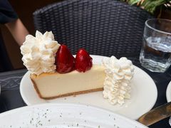鲜草莓芝士蛋糕-The Cheesecake Factory芝乐坊餐厅(兴业太古汇店)