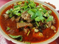 鲜烧牛杂-谢老五跷脚牛肉·非遗传承店