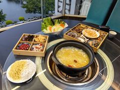 -野菌皇海景野生菌火锅(滨海大道店)