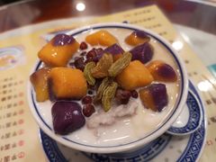 芋圆3号-广信牛奶甜品世家(台东店)
