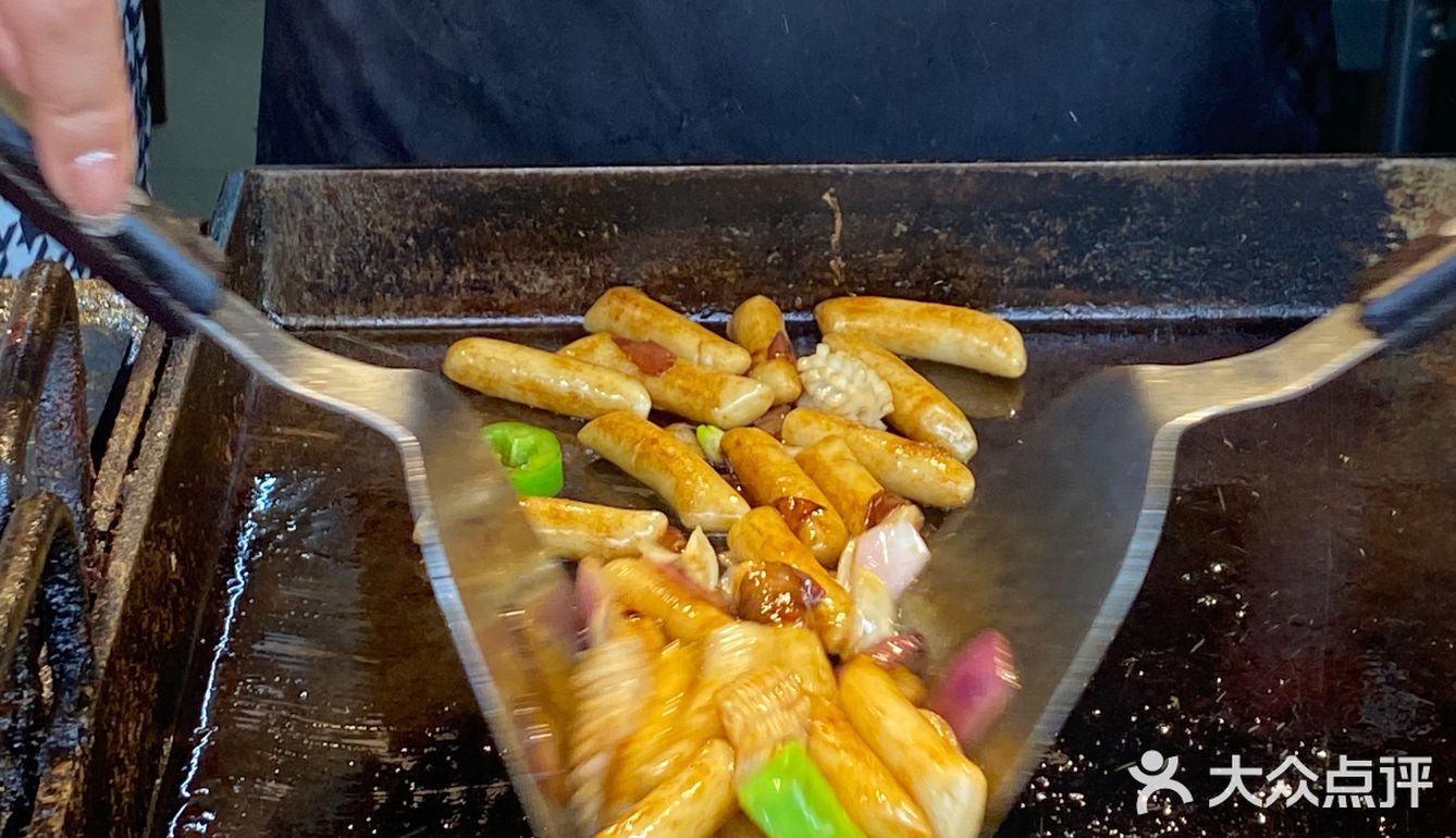 北海美食|排长队也要吃的铁板大鱿鱼！
