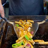 北海美食|排长队也要吃的铁板大鱿鱼！