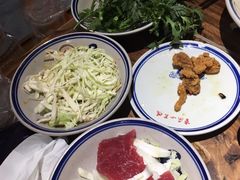 -小天鹅火锅·一线江景洪鼎旗舰店(洪崖洞店)