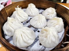 -莱莱小笼·乔艾