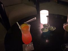 -亚龙湾喜来登·美景台大堂吧